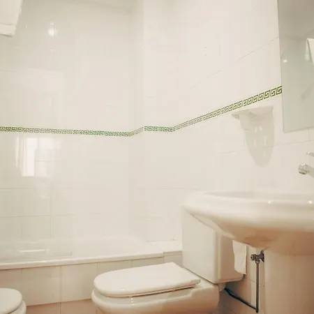 Azure Beachside - 50m From The * Коніль-де-ла-Фронтера