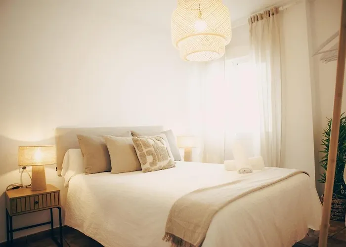 Azure Beachside - 50m From The Apartment