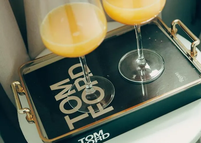 Azure Beachside - 50m From The *