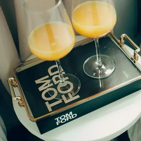 Azure Beachside - 50m From The *