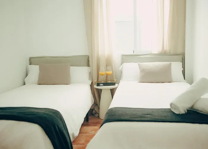 Azure Beachside - 50m From The דירה